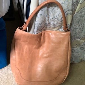Frye hobo bag in dusty rose